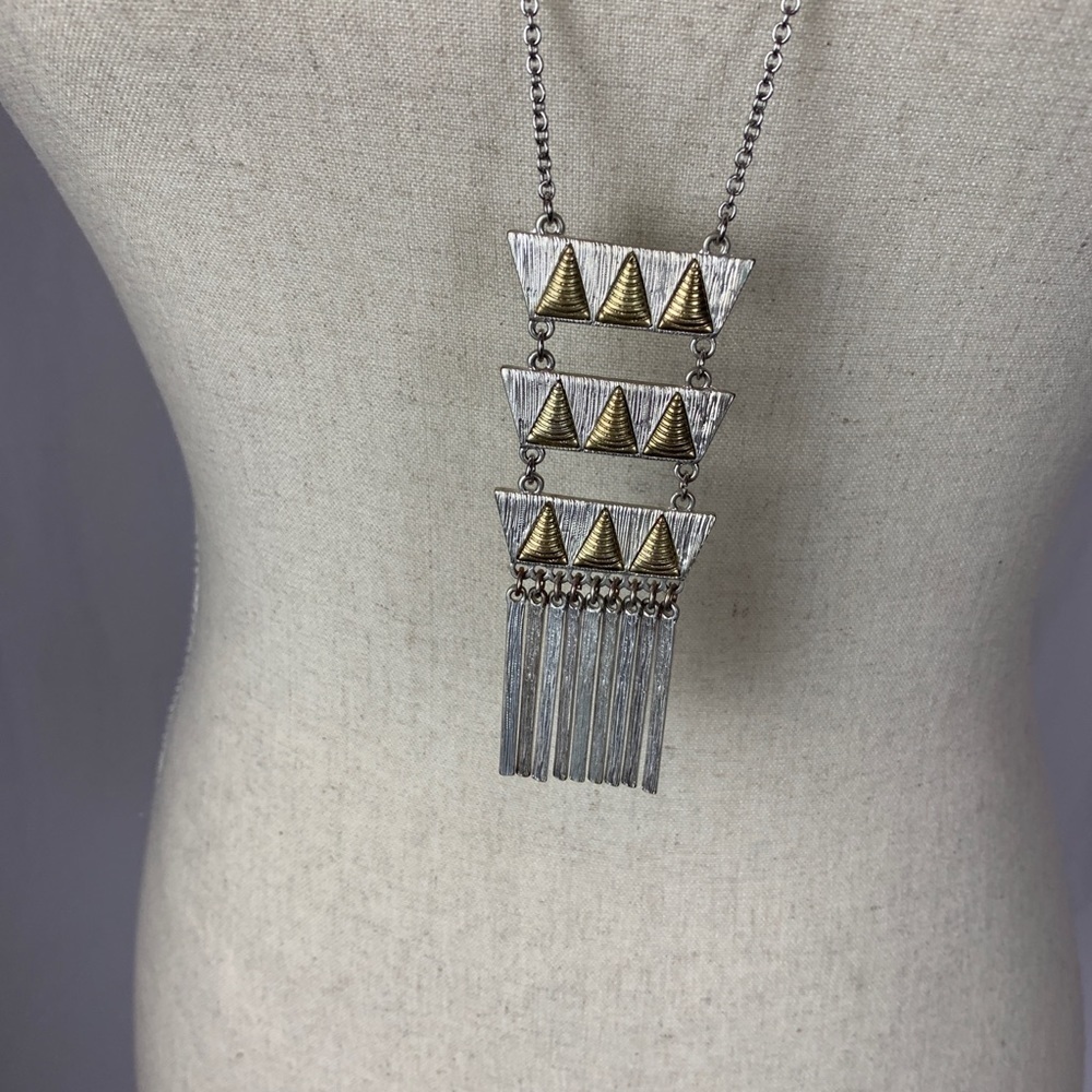 Long necklace - Picture 4 of 4